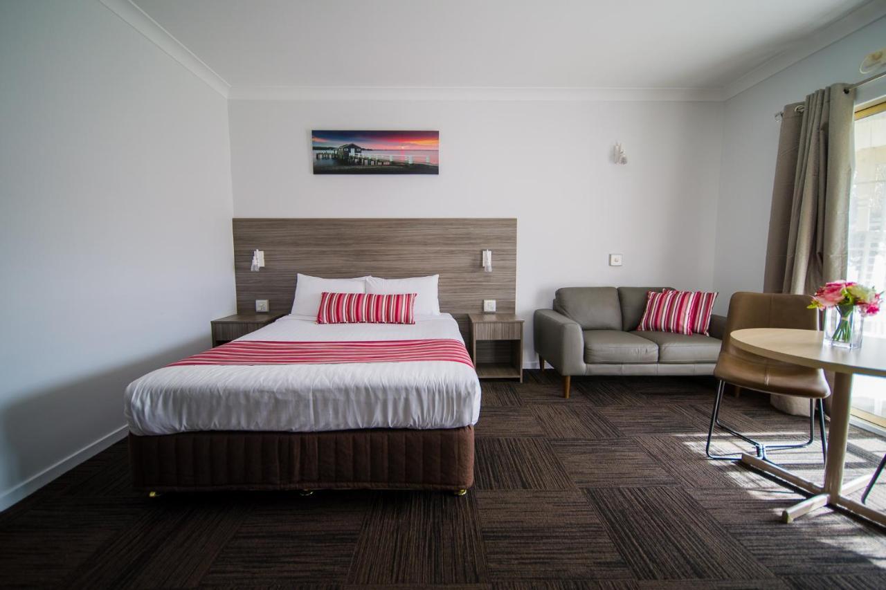 Hamilton'S Queanbeyan Motel Bagian luar foto