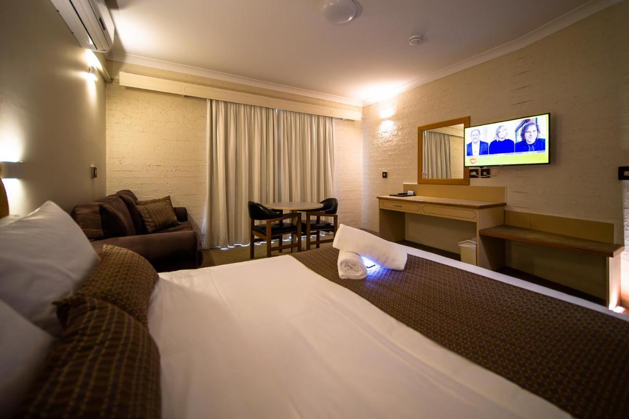 Hamilton'S Queanbeyan Motel Bagian luar foto