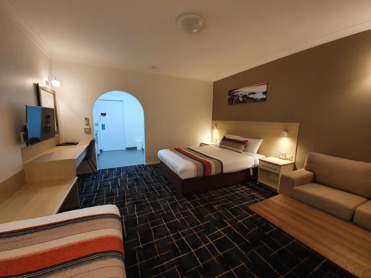 Hamilton'S Queanbeyan Motel Bagian luar foto