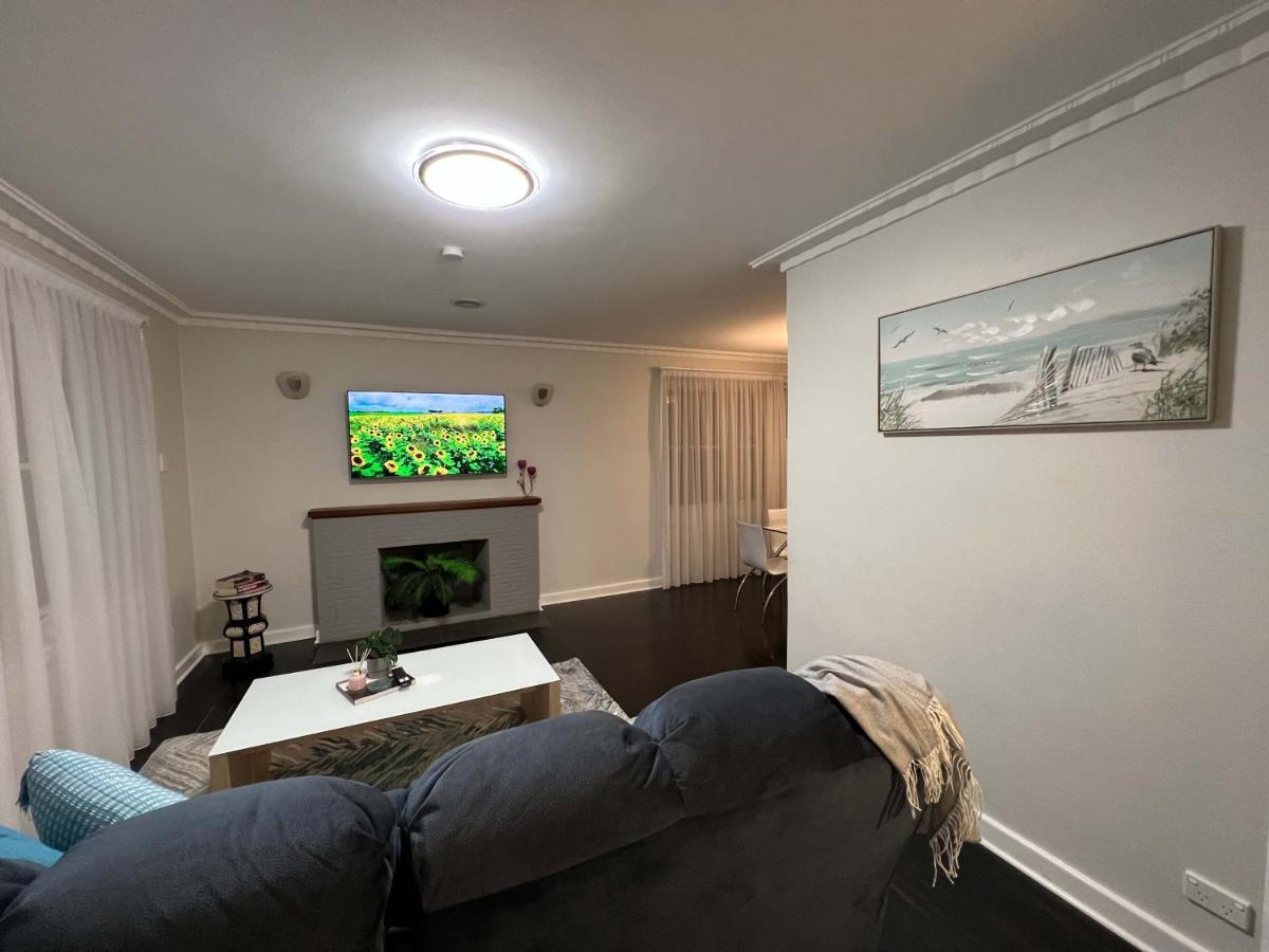 Hamilton'S Queanbeyan Motel Bagian luar foto